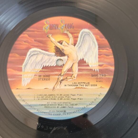 Led Zeppelin In Through The Out Door Vinyl Album  SS 16002 First Press 1979 - Picture 5 of 15